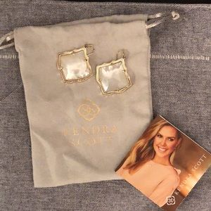 Kendra Scott Gold Kirsten Mother of Pearl Earrings
